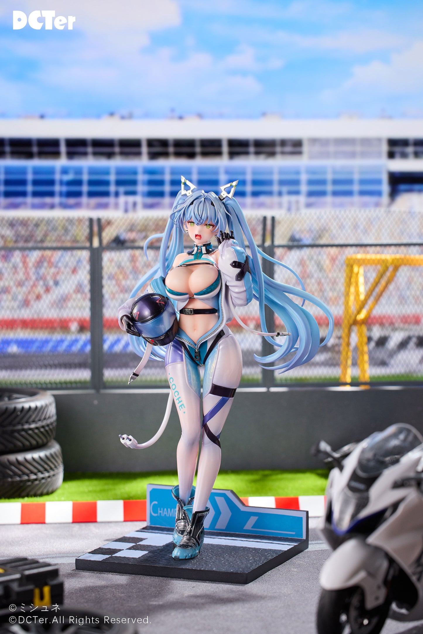 1/7 Scale Figure Ella the Biker Girl (Pre Order)
