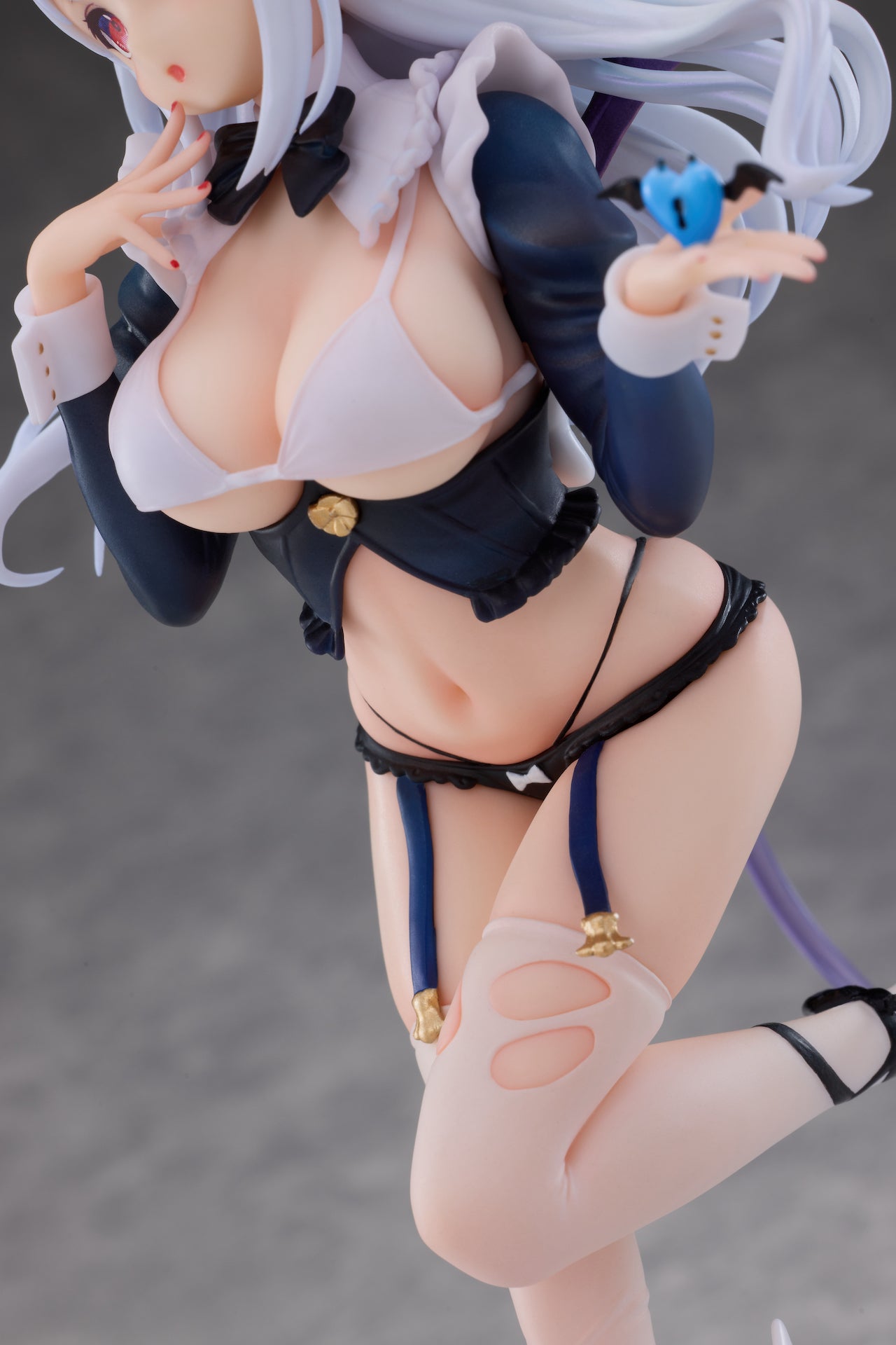 1/7 Scale Figure Cafe Maid Limited Version- Lilia