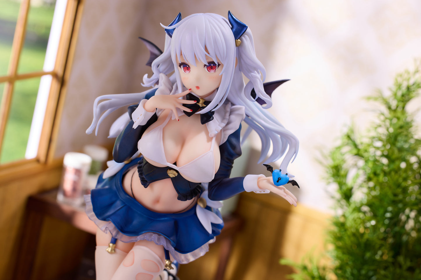 1/7 Scale Figure Cafe Maid Limited Version- Lilia